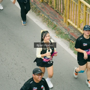 Runner Photo 3965110