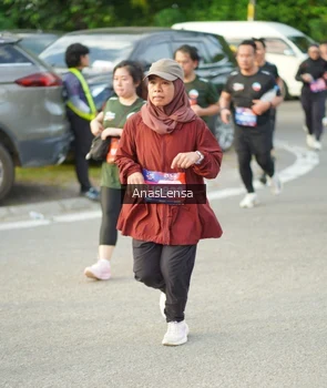 Runner Photo 3965149