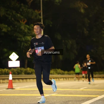 Runner Photo 3965166