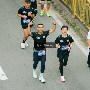 Runner Photo 3965187