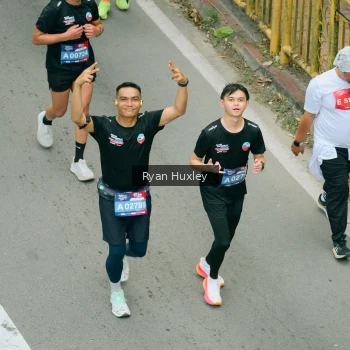 Runner Photo 3965197