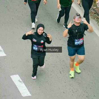 Runner Photo 3965224