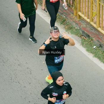 Runner Photo 3965247