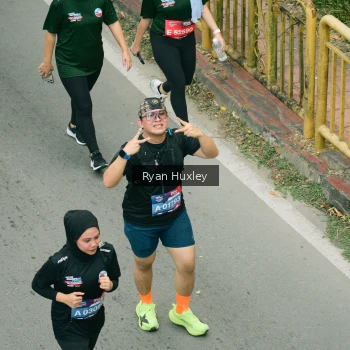 Runner Photo 3965253