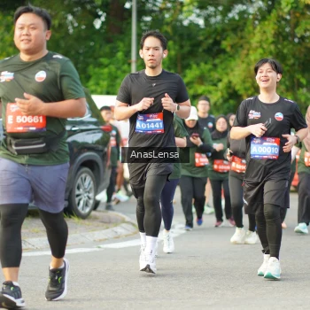 Runner Photo 3965271