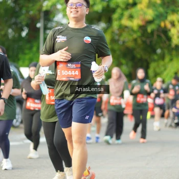 Runner Photo 3965284