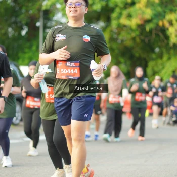 Runner Photo 3965285