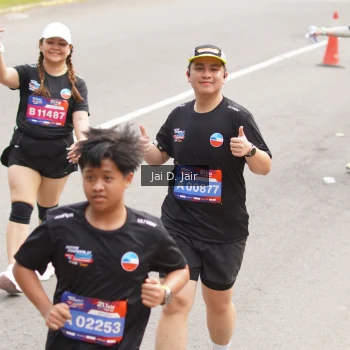 Runner Photo 3965293