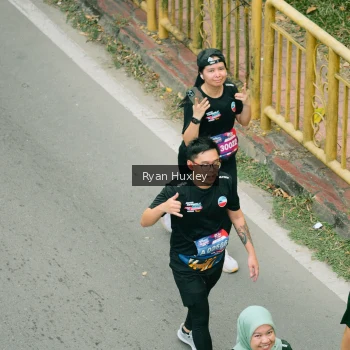 Runner Photo 3965331