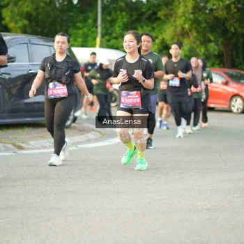 Runner Photo 3965334