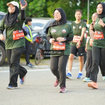 Runner Photo 3965338