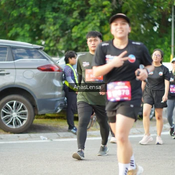 Runner Photo 3965350