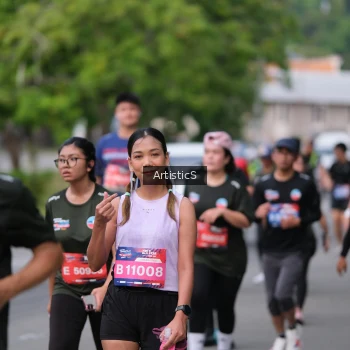 Runner Photo 3965364