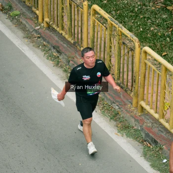 Runner Photo 3965369