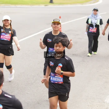 Runner Photo 3965378