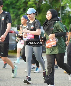 Runner Photo 3965395