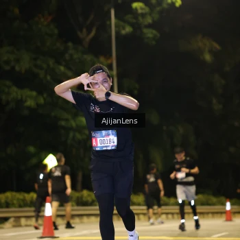 Runner Photo 3965396