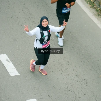 Runner Photo 3965400