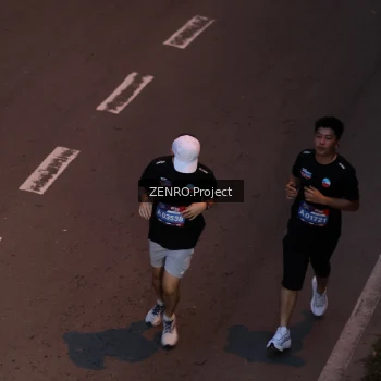 Runner Photo 3965407