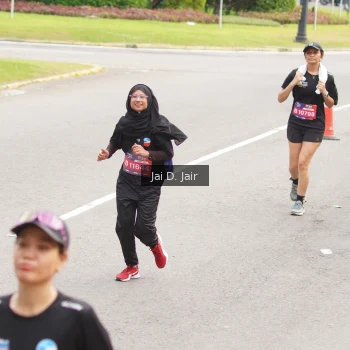 Runner Photo 3965443
