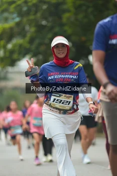 Runner Photo 3965460