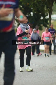Runner Photo 3965461
