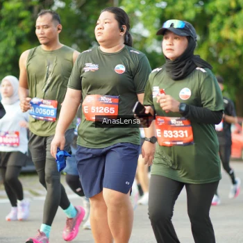 Runner Photo 3965474