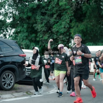 Runner Photo 3965511