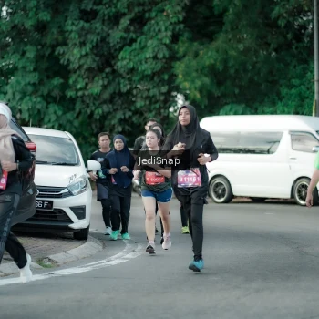Runner Photo 3965522