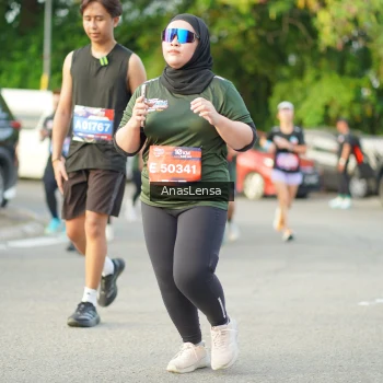 Runner Photo 3965528