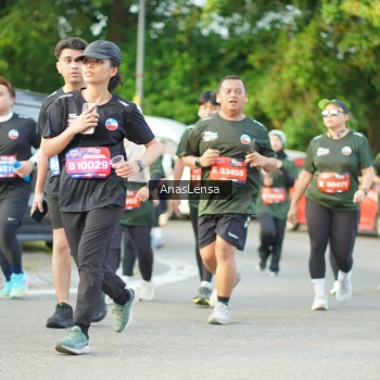 Runner Photo 3965534