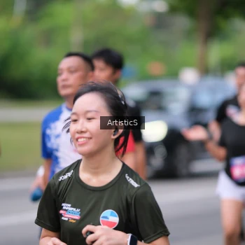 Runner Photo 3965538