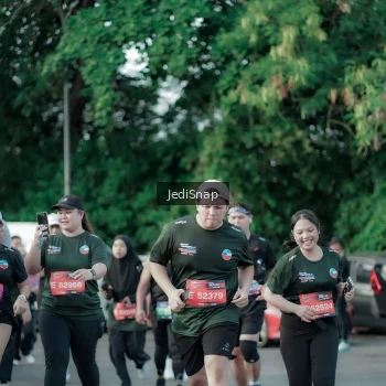 Runner Photo 3965539