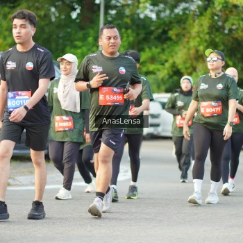 Runner Photo 3965540