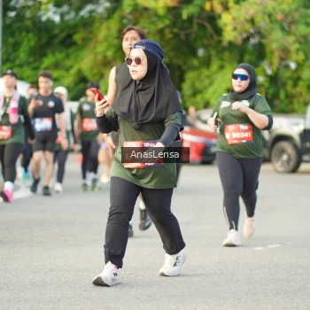 Runner Photo 3965548