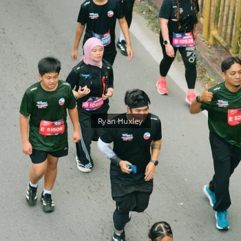 Runner Photo 3965556