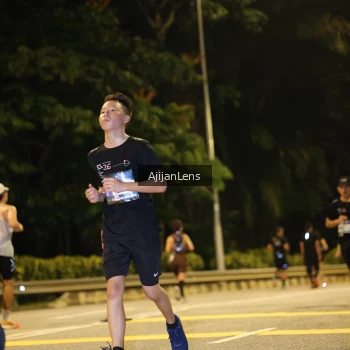 Runner Photo 3965574