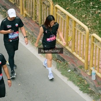 Runner Photo 3965576