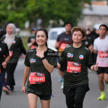 Runner Photo 3965579