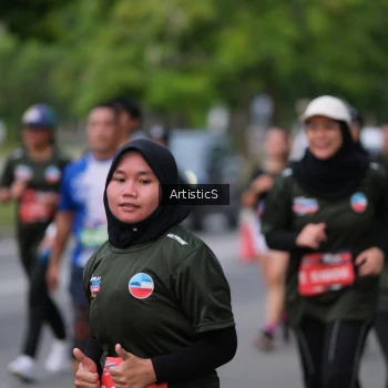 Runner Photo 3965580