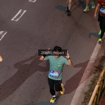 Runner Photo 3965587