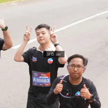 Runner Photo 3965592