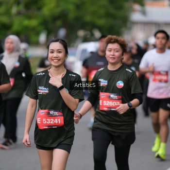 Runner Photo 3965594