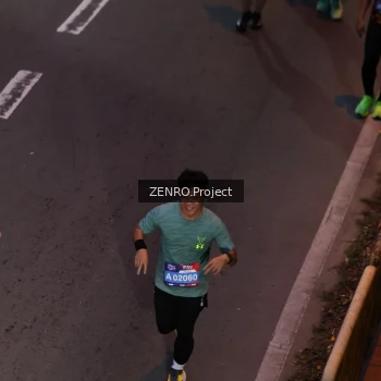 Runner Photo 3965595