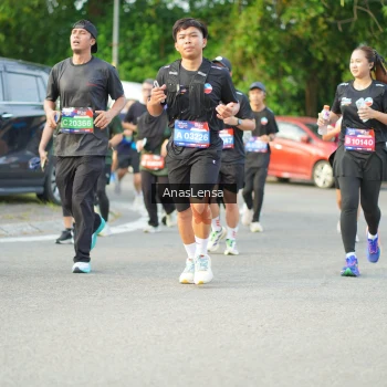 Runner Photo 3965603