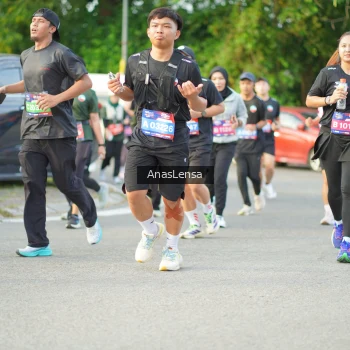 Runner Photo 3965611