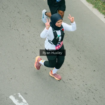Runner Photo 3965614