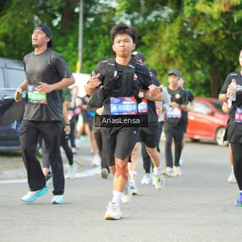Runner Photo 3965617