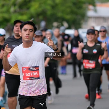 Runner Photo 3965656