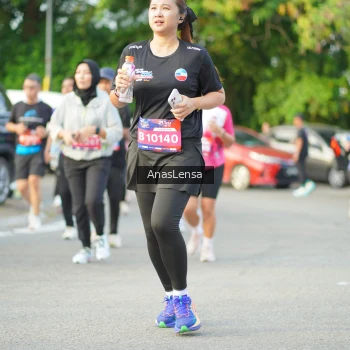 Runner Photo 3965661